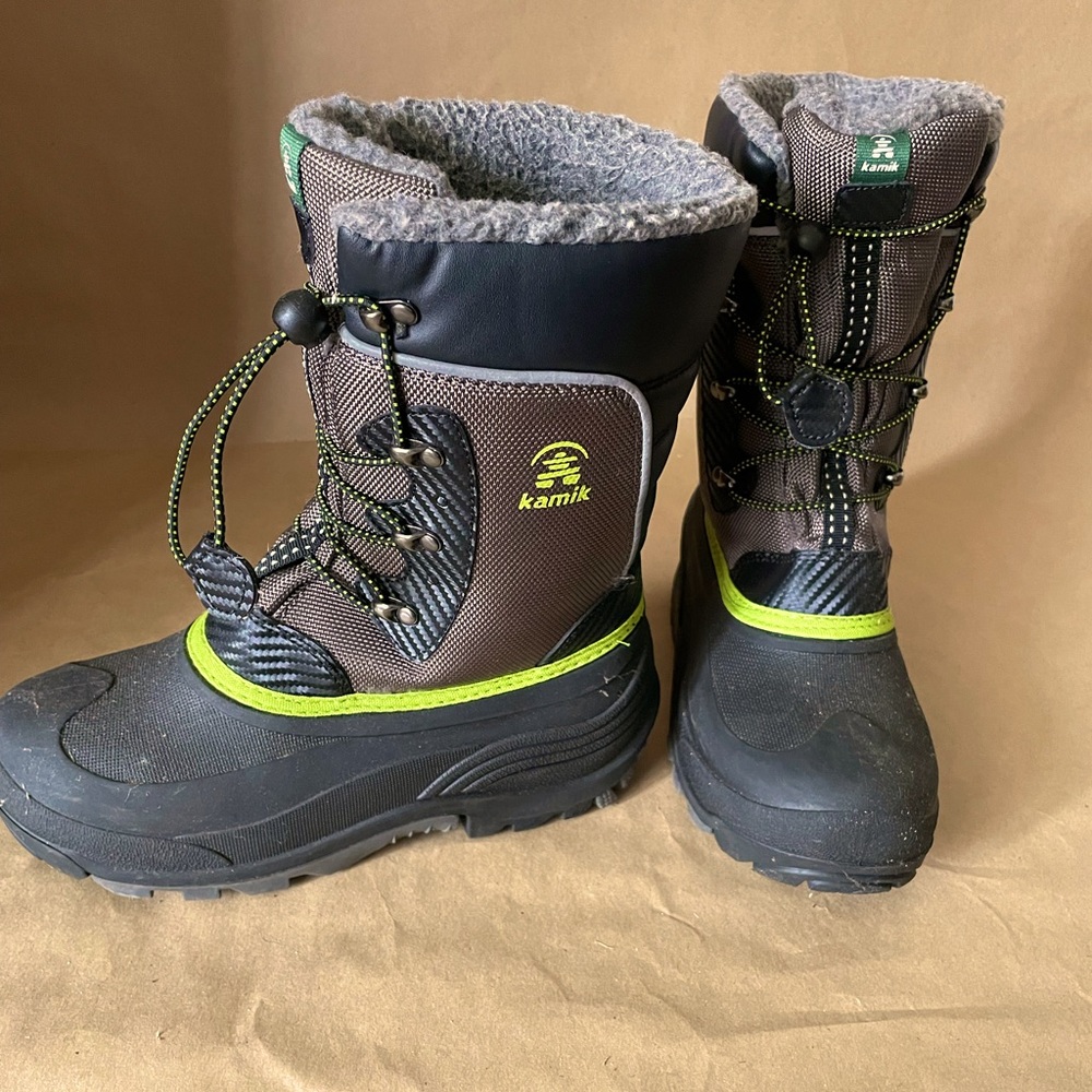 Kamik Kids Insulated Waterproof boots